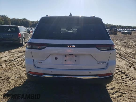 ✅ 2022 Jeep Grand Cherokee Limited • VIN: 1C4RJHBG7N8545442 • Lot: 86765745. Listed on Copart with 40,058 mi. Free auction sales archive from the USA and detailed vehicle history report at DreamBid. Image 6.