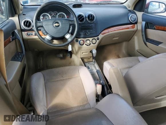 ✅ 2008 Chevrolet Aveo LT • VIN: KL1TG56648B259678 • Lot: 49964825. Wystawiony na Copart z przebiegiem 68 333 mil. Bezpłatny archiwum sprzedaży aukcyjnych z USA i szczegółowy raport historii pojazdu na DreamBid. Zdjęcie 8.