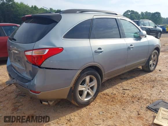 2007 Hyundai Veracruz GLS с VIN KM8NU13C67U024016, выставлен на аукционе IAAI как лот 42491374 с пробегом 241 448 миль миль и . История ставок и продаж доступна на DreamBid. Изображение 4.