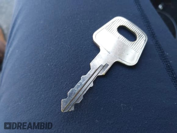 ✅ 1999 Volkswagen Golf • VIN: 3VWJA81HXXM215507 • Лот: 41391464. Опубликован ранее на IAAI с пробегом 167 875 миль. Бесплатный доступ к архиву аукционных продаж из США и подробный отчёт об истории автомобиля на DreamBid. Изображение 11.