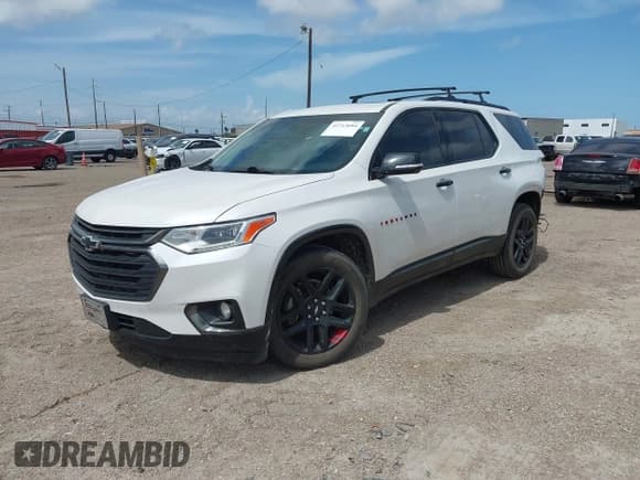 ✅ 2018 Chevrolet Traverse Premier • VIN: 1GNEVJKW0JJ109088 • Lot: 42713684. Wystawiony na IAAI z przebiegiem 97 073 mil. Bezpłatny archiwum sprzedaży aukcyjnych z USA i szczegółowy raport historii pojazdu na DreamBid. Zdjęcie 2.