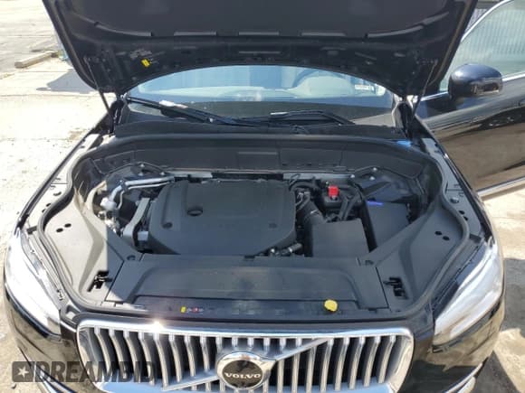 ✅ 2024 Volvo XC90 Plus Bright Theme • VIN: YV4062PE9R1164220 • Lot: 62819675. Listed on Copart with Not provided. Free auction sales archive from the USA and detailed vehicle history report at DreamBid. Image 12.