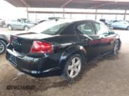 ✅ 2013 Dodge Avenger SE • VIN: 1C3CDZAB6DN529892 • Lot: 43508590. Wystawiony na IAAI z przebiegiem 274 376 mil. Bezpłatny archiwum sprzedaży aukcyjnych z USA i szczegółowy raport historii pojazdu na DreamBid. Zdjęcie 4.