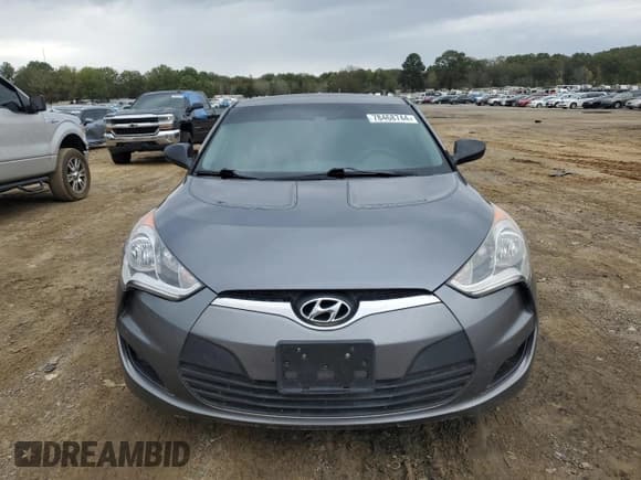 ✅ 2015 Hyundai Veloster • VIN: KMHTC6AD7FU227692 • Lot: 78468744. Wystawiony na Copart z przebiegiem 136 363 mil. Bezpłatny archiwum sprzedaży aukcyjnych z USA i szczegółowy raport historii pojazdu na DreamBid. Zdjęcie 5.