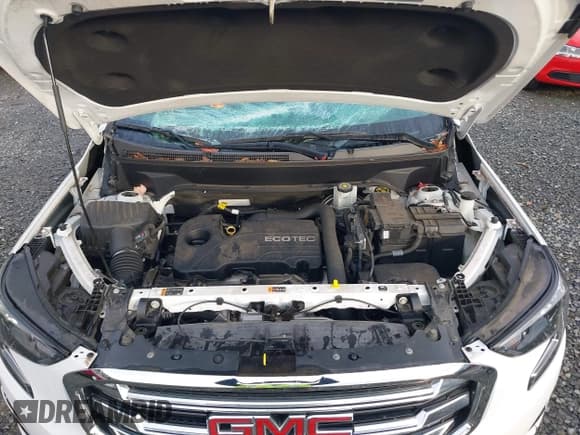 ✅ 2020 GMC Terrain SLT • VIN: 3GKALVEV8LL194978 • Lot: 43725752. Listed on IAAI with 52,037 mi. Free auction sales archive from the USA and detailed vehicle history report at DreamBid. Image 10.