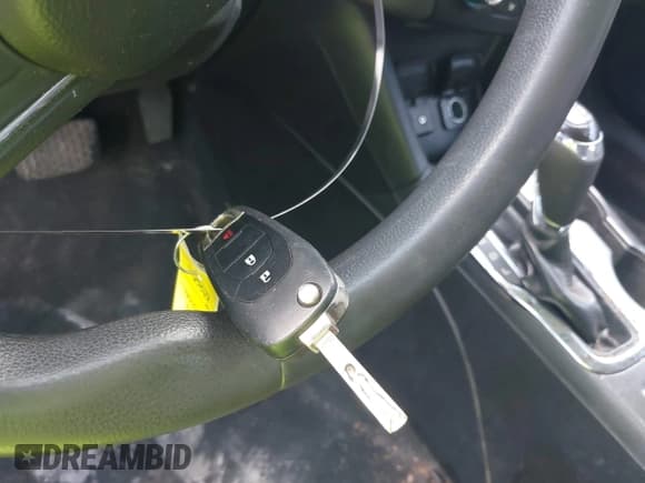 ✅ 2018 Chevrolet Cruze LT • VIN: 3G1BE6SM8JS530927 • Lot: 43137779. Listed on IAAI with 155,527 mi. Free auction sales archive from the USA and detailed vehicle history report at DreamBid. Image 11.