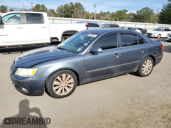 ✅ 2009 Hyundai Sonata SE • VIN: 5NPEU46FX9H505864 • Лот: 91580225. Опубликован ранее на Copart с пробегом 207 132 миль. Бесплатный доступ к архиву аукционных продаж из США и подробный отчёт об истории автомобиля на DreamBid. Изображение 1.