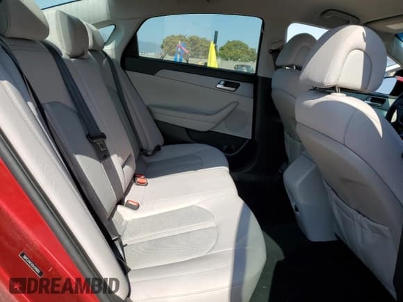 ✅ 2016 Hyundai Sonata SE • VIN: 5NPE24AFXGH349061 • Lot: 62238535. Wystawiony na Copart z przebiegiem 111 609 mil. Bezpłatny archiwum sprzedaży aukcyjnych z USA i szczegółowy raport historii pojazdu na DreamBid. Zdjęcie 10.