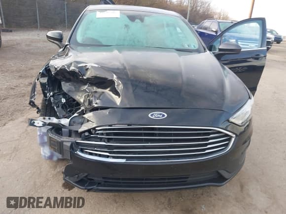 ✅ 2020 Ford Fusion SE • VIN: 3FA6P0T96LR156148 • Lot: 43883289. Listed on IAAI with 81,021 mi. Free auction sales archive from the USA and detailed vehicle history report at DreamBid. Image 10.