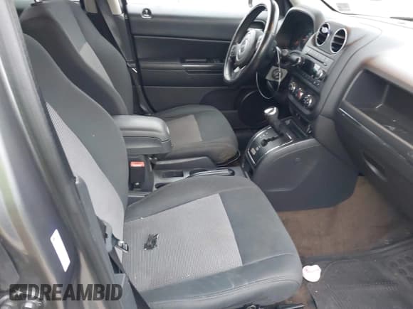 ✅ 2013 Jeep Patriot Sport • VIN: 1C4NJPBA4DD265472 • Лот: 43890190. Опубликован ранее на IAAI с пробегом 113 425 миль. Бесплатный доступ к архиву аукционных продаж из США и подробный отчёт об истории автомобиля на DreamBid. Изображение 5.