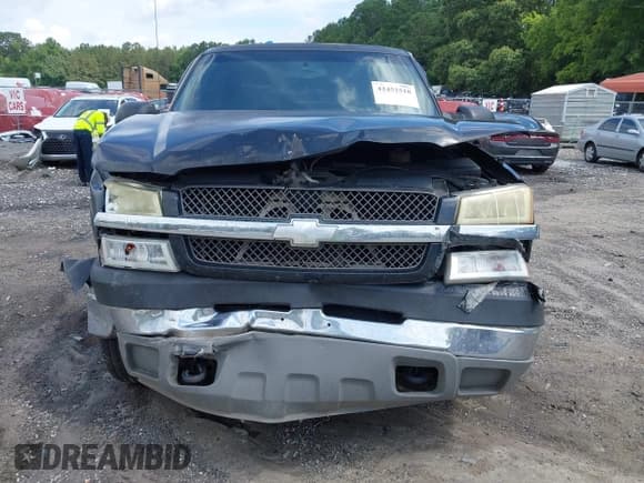 ✅ 2004 Chevrolet Silverado 2500HD LS • VIN: 1GCHC23U74F187387 • Лот: 42452518. Опубликован ранее на IAAI с пробегом 259 952 миль. Бесплатный доступ к архиву аукционных продаж из США и подробный отчёт об истории автомобиля на DreamBid. Изображение 6.