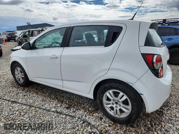 2013 Chevrolet Sonic LT с VIN 1G1JC6SH2D4110993, выставлен на аукционе Copart как лот 84048835 с пробегом 117 719 миль миль и Списание • Salvage title. История ставок и продаж доступна на DreamBid. Изображение 2.
