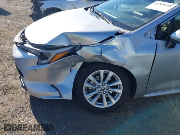 ✅ 2023 Toyota Corolla Hybrid LE • VIN: JTDBCMFE7P3026002 • Лот: 43389358. Опубликован ранее на IAAI с пробегом 23 628 миль. Бесплатный доступ к архиву аукционных продаж из США и подробный отчёт об истории автомобиля на DreamBid. Изображение 6.