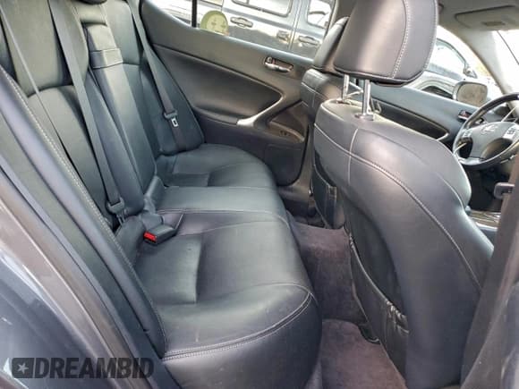 ✅ 2012 Lexus IS 250 • VIN: JTHCF5C21C5057061 • Лот: 94908305. Опубликован ранее на Copart с пробегом 131 056 миль. Бесплатный доступ к архиву аукционных продаж из США и подробный отчёт об истории автомобиля на DreamBid. Изображение 10.