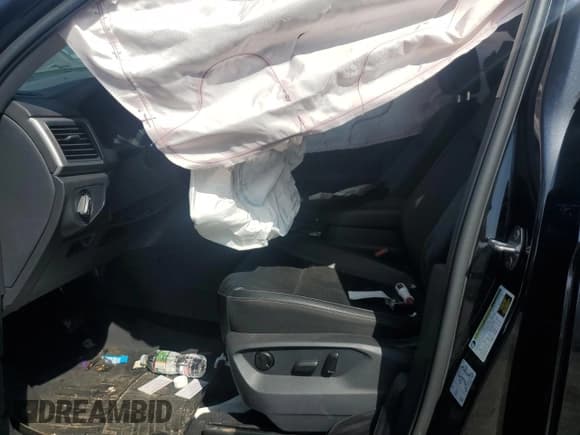 ✅ 2019 Volkswagen Atlas SE • VIN: 1V2UR2CA7KC606404 • Лот: 68467585. Опубликован ранее на Copart с пробегом Не указан. Бесплатный доступ к архиву аукционных продаж из США и подробный отчёт об истории автомобиля на DreamBid. Изображение 7.