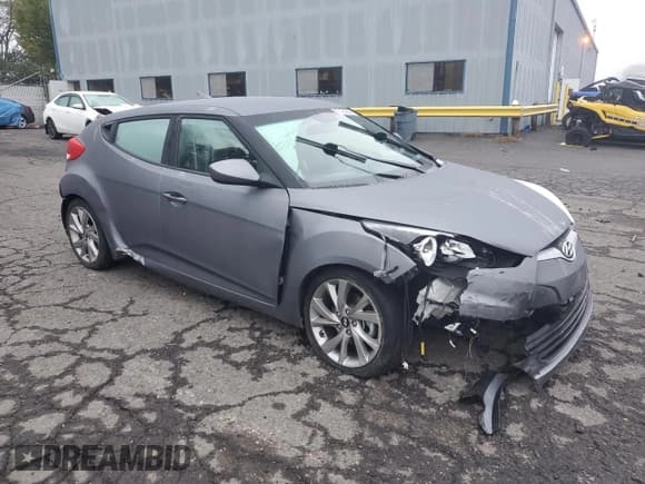 ✅ 2017 Hyundai Veloster Value Edition • VIN: KMHTC6AD7HU310090 • Lot: 77433204. Wystawiony na Copart z przebiegiem 129 400 mil. Bezpłatny archiwum sprzedaży aukcyjnych z USA i szczegółowy raport historii pojazdu na DreamBid. Zdjęcie 4.