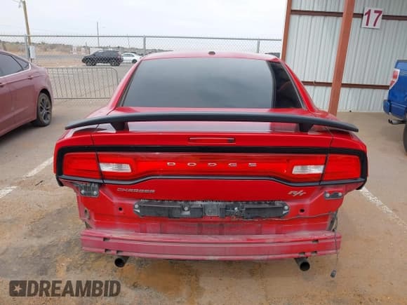 ✅ 2012 Dodge Charger Road/Track • VIN: 2C3CDXCT9CH303587 • Лот: 41896083. Опубликован ранее на IAAI с пробегом 122 080 миль. Бесплатный доступ к архиву аукционных продаж из США и подробный отчёт об истории автомобиля на DreamBid. Изображение 17.