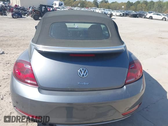 ✅ 2017 Volkswagen Beetle S • VIN: 3VW517AT5HM808094 • Lot: 41834940. Listed on IAAI with 51,504 mi. Free auction sales archive from the USA and detailed vehicle history report at DreamBid. Image 16.