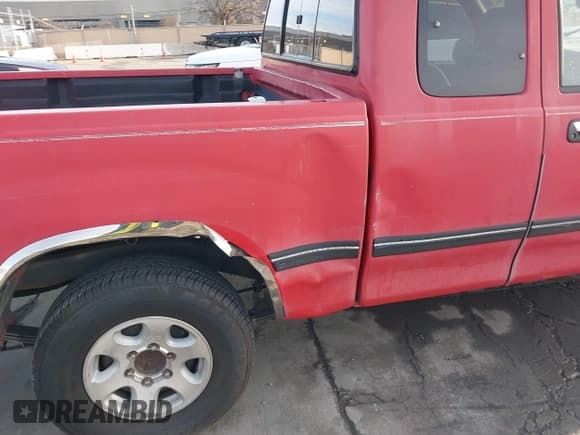 ✅ 1996 Toyota T100 SR5 • VIN: JT4TN14D5T0017916 • Lot: 41572581. Listed on IAAI with 344,481 mi. Free auction sales archive from the USA and detailed vehicle history report at DreamBid. Image 6.