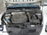 ✅ 2018 Volkswagen Beetle Dune • VIN: 3VWSD7AT1JM706856 • Lot: 71675824. Wystawiony na Copart z przebiegiem 119 451 mil. Bezpłatny archiwum sprzedaży aukcyjnych z USA i szczegółowy raport historii pojazdu na DreamBid. Zdjęcie 12.