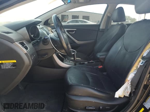 ✅ 2013 Hyundai Elantra Limited • VIN: 5NPDH4AE6DH173669 • Lot: 82472345. Listed on Copart with 122,890 mi. Free auction sales archive from the USA and detailed vehicle history report at DreamBid. Image 7.