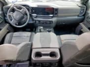 ✅ 2025 Chevrolet Silverado 1500 ZR2 • VIN: 3GCUKHEL0SG257140 • Лот: 61436555. Опубликован ранее на Copart с пробегом 2 071 миль. Бесплатный доступ к архиву аукционных продаж из США и подробный отчёт об истории автомобиля на DreamBid. Изображение 8.