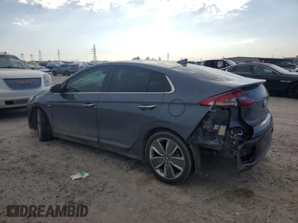 ✅ 2018 Hyundai Ioniq Limited • VIN: KMHC85LC8JU077617 • Лот: 85239494. Опубликован ранее на Copart с пробегом 176 087 миль. Бесплатный доступ к архиву аукционных продаж из США и подробный отчёт об истории автомобиля на DreamBid. Изображение 2.