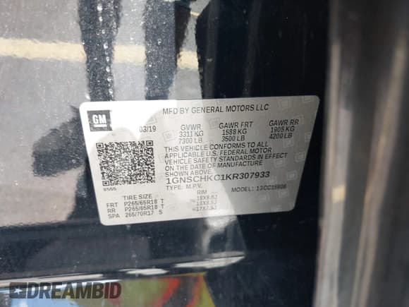 ✅ 2019 Chevrolet Suburban LT • VIN: 1GNSCHKC1KR307933 • Lot: 43463096. Wystawiony na IAAI z przebiegiem 200 666 mil. Bezpłatny archiwum sprzedaży aukcyjnych z USA i szczegółowy raport historii pojazdu na DreamBid. Zdjęcie 9.