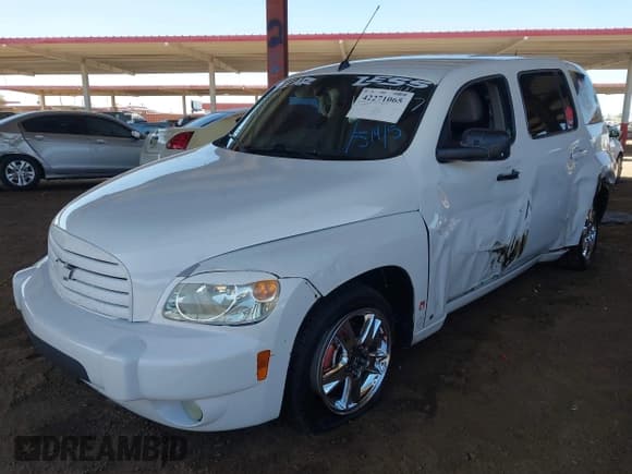 ✅ 2009 Chevrolet HHR 1LT • VIN: 3GNCA23B49S575377 • Lot: 42271065. Listed on IAAI with 191,660 mi. Free auction sales archive from the USA and detailed vehicle history report at DreamBid. Image 2.