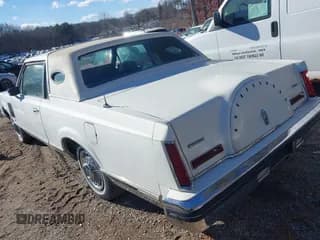 ✅ 1982 Lincoln Mark VIII • VIN: 1MRBP95F8CY661333 • Лот: 41453541. Опубликован ранее на IAAI с пробегом 42 327 миль. Бесплатный доступ к архиву аукционных продаж из США и подробный отчёт об истории автомобиля на DreamBid. Изображение 3.