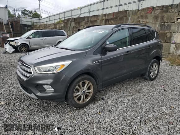 ✅ 2017 Ford Escape SE • VIN: 1FMCU0G90HUD75568 • Lot: 80661805. Listed on Copart with 172,792 mi. Free auction sales archive from the USA and detailed vehicle history report at DreamBid. Image 1.