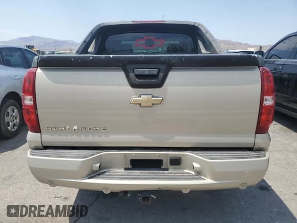 ✅ 2007 Chevrolet Avalanche LS • VIN: 3GNEC12007G108700 • Lot: 65063125. Listed on Copart with 222,803 mi. Free auction sales archive from the USA and detailed vehicle history report at DreamBid. Image 6.