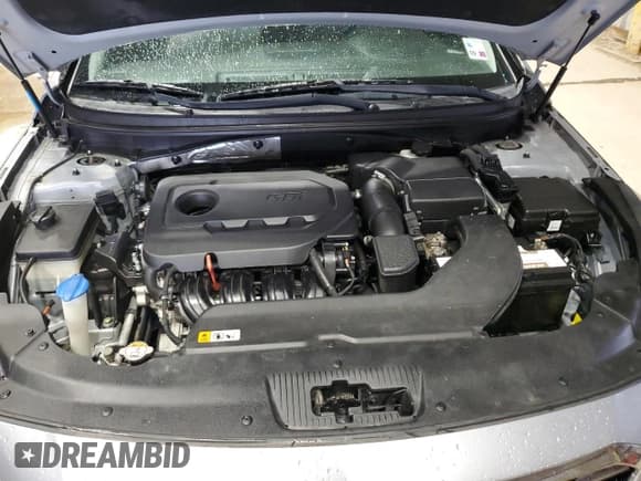 ✅ 2015 Hyundai Sonata Limited • VIN: 5NPE34AFXFH259467 • Lot: 70564135. Listed on Copart with 105,981 mi. Free auction sales archive from the USA and detailed vehicle history report at DreamBid. Image 11.