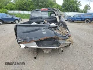 ✅ 2006 Dodge 1500 ST • VIN: 1D7HA18K66J146858 • Лот: 57692874. Опубликован ранее на Copart с пробегом 214 189 миль. Бесплатный доступ к архиву аукционных продаж из США и подробный отчёт об истории автомобиля на DreamBid. Изображение 6.