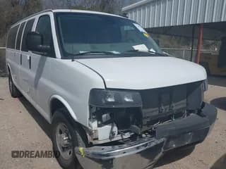 ✅ 2020 Chevrolet Express Passenger LT • VIN: 1GAZGPFG1L1201171 • Lot: 41808195. Wystawiony na IAAI z przebiegiem 69 889 mil. Bezpłatny archiwum sprzedaży aukcyjnych z USA i szczegółowy raport historii pojazdu na DreamBid. Zdjęcie 1.