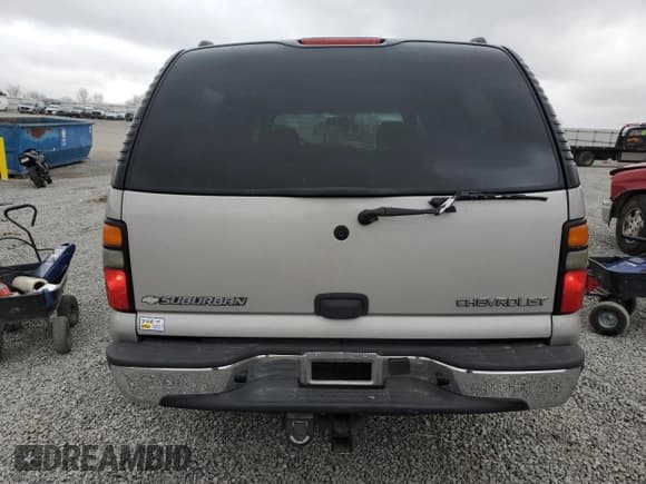 ✅ 2005 Chevrolet Suburban LT • VIN: 1GNEC16Z95J187286 • Лот: 86953594. Опубликован ранее на Copart с пробегом 238 312 миль. Бесплатный доступ к архиву аукционных продаж из США и подробный отчёт об истории автомобиля на DreamBid. Изображение 6.