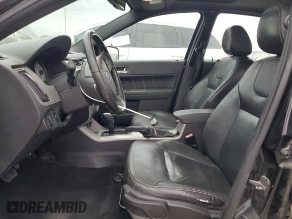 ✅ 2009 Ford Focus SEL • VIN: 1FAHP37N69W235441 • Lot: 87101175. Listed on Copart with 111,916 mi. Free auction sales archive from the USA and detailed vehicle history report at DreamBid. Image 7.