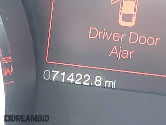 2014 Ford Mustang V6 с VIN 1ZVBP8EM0E5271274, выставлен на аукционе IAAI как лот 42962485 с пробегом 71 422 миль миль и . История ставок и продаж доступна на DreamBid. Изображение 15.