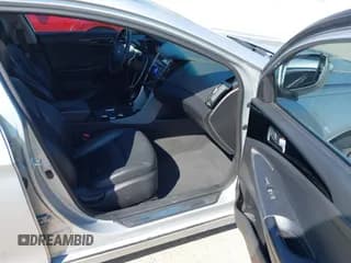 ✅ 2013 Hyundai Sonata SE • VIN: 5NPEC4AB0DH562672 • Лот: 43363091. Опубликован ранее на IAAI с пробегом 79 004 миль. Бесплатный доступ к архиву аукционных продаж из США и подробный отчёт об истории автомобиля на DreamBid. Изображение 5.