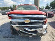 ✅ 2018 Chevrolet Silverado 2500HD LT • VIN: 1GC1KVEG3JF271800 • Lot: 62878395. Wystawiony na Copart z przebiegiem 51 992 mil. Bezpłatny archiwum sprzedaży aukcyjnych z USA i szczegółowy raport historii pojazdu na DreamBid. Zdjęcie 5.