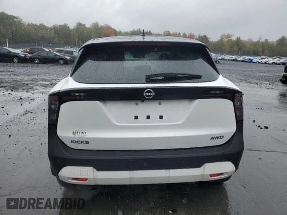 ✅ 2025 Nissan Kicks SV • VIN: 3N8AP6CBXSL363237 • Лот: 82395135. Опубликован ранее на Copart с пробегом 3 986 миль. Бесплатный доступ к архиву аукционных продаж из США и подробный отчёт об истории автомобиля на DreamBid. Изображение 6.