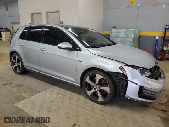 ✅ 2015 Volkswagen Golf GTI S • VIN: 3VW547AU6FM058007 • Lot: 91260425. Wystawiony na Copart z przebiegiem 102 320 mil. Bezpłatny archiwum sprzedaży aukcyjnych z USA i szczegółowy raport historii pojazdu na DreamBid. Zdjęcie 4.