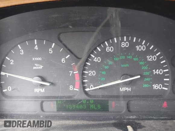 ✅ 2001 Jaguar S-Type • VIN: SAJDA01P91GM04421 • Lot: 41676230. Wystawiony na IAAI z przebiegiem 139 403 mil. Bezpłatny archiwum sprzedaży aukcyjnych z USA i szczegółowy raport historii pojazdu na DreamBid. Zdjęcie 7.