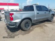 ✅ 2023 Chevrolet Silverado 1500 LT Trail Boss • VIN: 3GCPDFEK8PG150461 • Lot: 42816422. Wystawiony na IAAI z przebiegiem 50 988 mil. Bezpłatny archiwum sprzedaży aukcyjnych z USA i szczegółowy raport historii pojazdu na DreamBid. Zdjęcie 4.