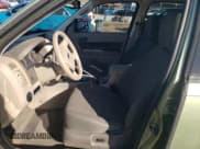 ✅ 2009 Ford Escape Hybrid • VIN: 1FMCU493X9KB92935 • Lot: 47422465. Listed on Copart with 130,226 mi. Free auction sales archive from the USA and detailed vehicle history report at DreamBid. Image 7.