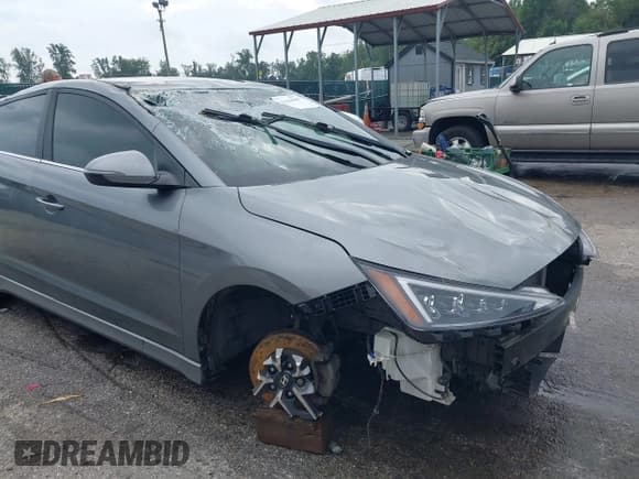 ✅ 2019 Hyundai Elantra Sport • VIN: KMHD04LB4KU820160 • Lot: 43299567. Listed on IAAI with 80,482 mi. Free auction sales archive from the USA and detailed vehicle history report at DreamBid. Image 13.