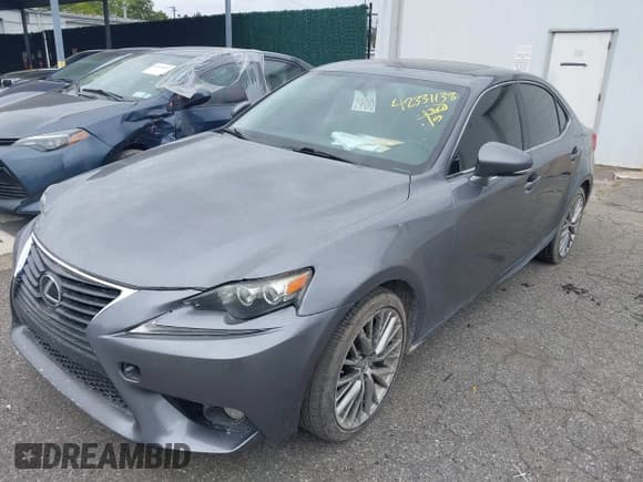 ✅ 2014 Lexus IS 250 • VIN: JTHCF1D28E5009244 • Lot: 42331138. Listed on IAAI with 137,093 mi. Free auction sales archive from the USA and detailed vehicle history report at DreamBid. Image 2.