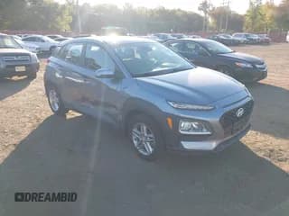 ✅ 2020 Hyundai Kona SE • VIN: KM8K1CAA9LU402817 • Лот: 43324101. Опубликован ранее на IAAI с пробегом 57 141 миль. Бесплатный доступ к архиву аукционных продаж из США и подробный отчёт об истории автомобиля на DreamBid. Изображение 1.