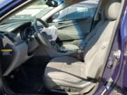 ✅ 2013 Hyundai Sonata GLS • VIN: 5NPEB4AC6DH748647 • Лот: 70769005. Опубликован ранее на Copart с пробегом Не указан. Бесплатный доступ к архиву аукционных продаж из США и подробный отчёт об истории автомобиля на DreamBid. Изображение 7.