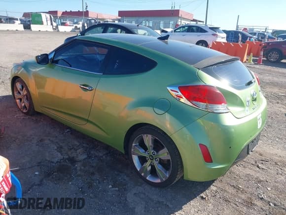 ✅ 2012 Hyundai Veloster w/Gray Int • VIN: KMHTC6AD1CU050309 • Lot: 43214357. Wystawiony na IAAI z przebiegiem 157 778 mil. Bezpłatny archiwum sprzedaży aukcyjnych z USA i szczegółowy raport historii pojazdu na DreamBid. Zdjęcie 3.